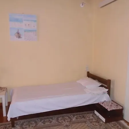 Diogenis 80m2 Near Town Center Appartamento