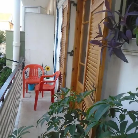 Diogenis 80m2 Near Town Center Appartamento