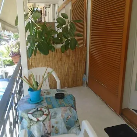 Diogenis 80m2 Near Town Center Appartamento Lefkáda