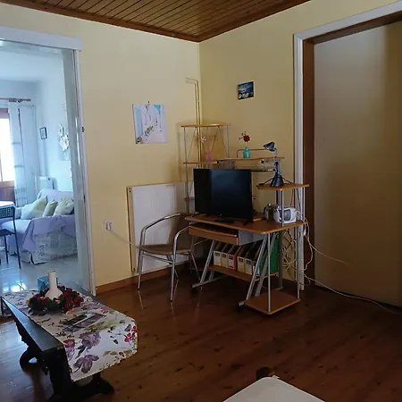 Diogenis Flat Apartment 70M2 Near Town Center Appartamento *